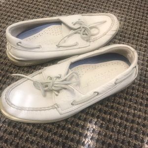 Sperry boat shoes